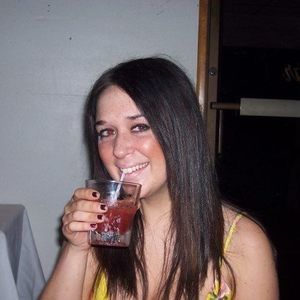Meet your Posher, Camille